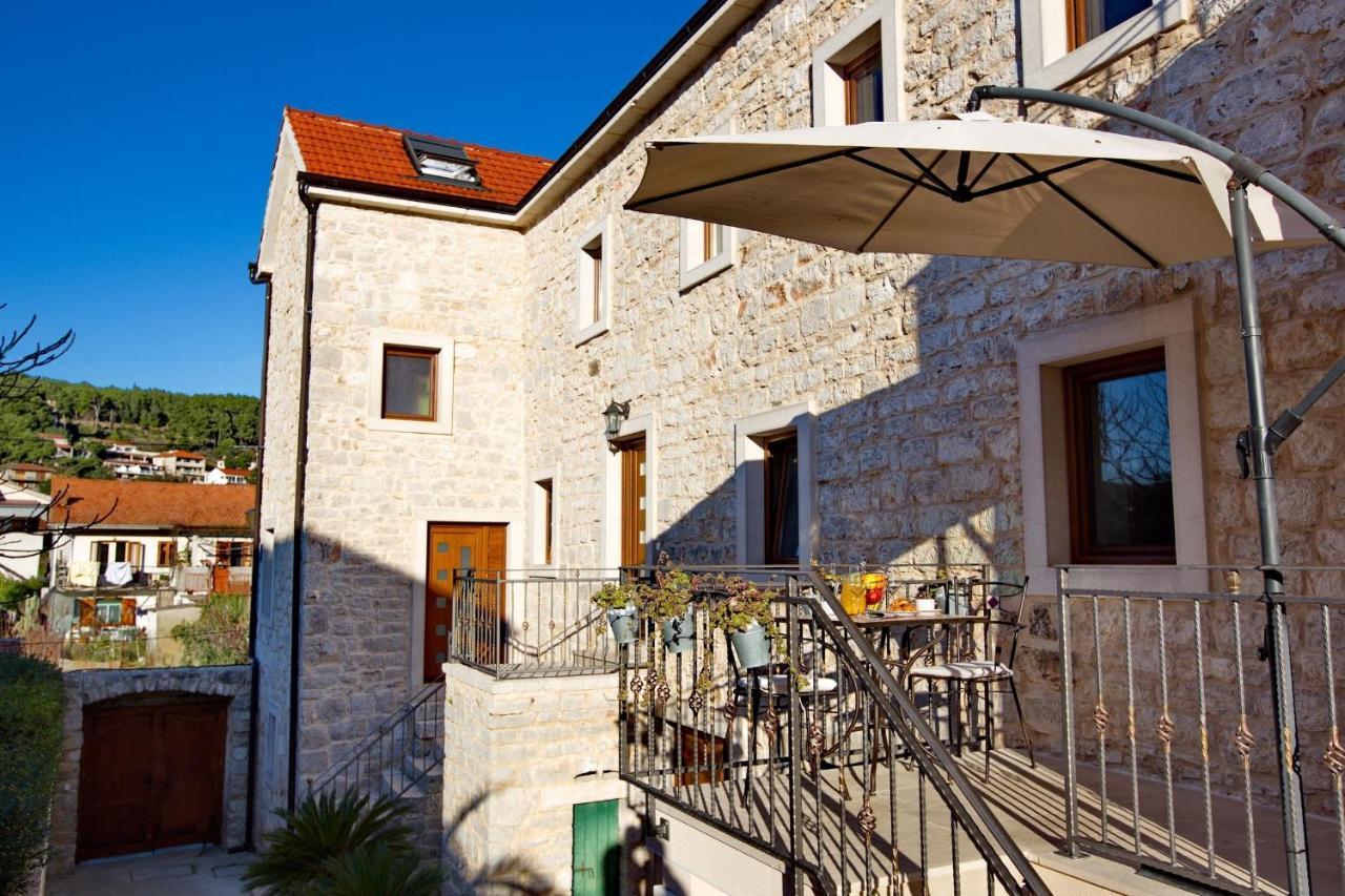 Apartments With A Parking Space Jelsa, Hvar - 8713 Jelsa  Extérieur photo